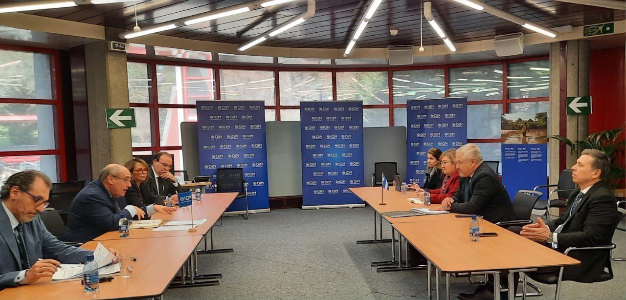 Giselle Larach Antonio Vitorino Iom Meeting